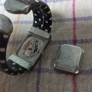 Pöttyös karóra, fülbevaló és egy francia csatt egyben eladó - kép 12