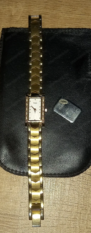 Timex T2E071 elegáns női karóra eladó - kép 5