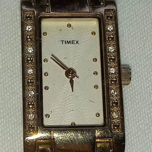 Timex T2E071 elegáns női karóra eladó - kép 11