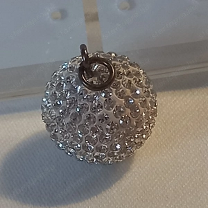 Szép bizsu fülbevalók és egy szép medál eladó + ajándék - kép 12