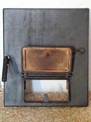 Alsó kazán ajtó Viadrus U22 öntvénykazánhoz, zsanérral együtt - kép 2