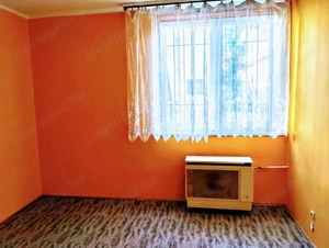 Belvároshoz közel 1 szobás téglalakás - kép 2