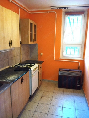 Belvároshoz közel 1 szobás téglalakás - kép 5