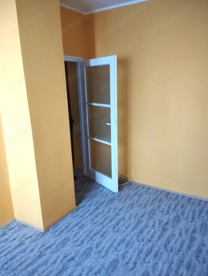 Belvároshoz közel 1 szobás téglalakás - kép 7