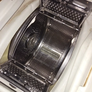 Karácsonyra Hűtők, Tv-k, bútorok, mosógép szinte újonnan!