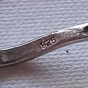 Strasszköves ezüst lógós antiallergén fülbevaló eladó, új! - kép 9