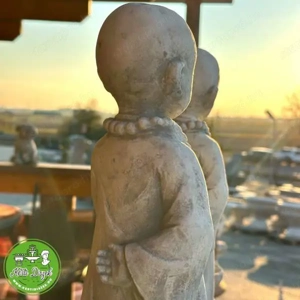 Buddhista szerzetes szobor - kép 3