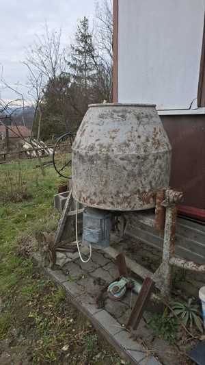 Használt rossz betonkeverő