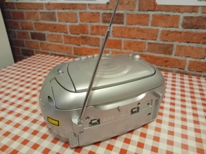 Hordozható rádió kazettás magnó CD lejátszó újszerű! - kép 4