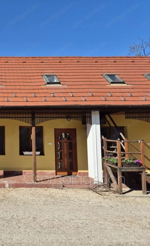 Csorna - tetőtréi garzon KIADÓ - kép 7