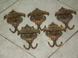 Szokatlan pazar régi réz fogasok 5 db egyben nr.3 - kép 2