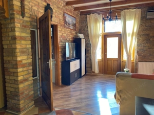 Teljes körűen felújított álomlakás, garázzsal együtt Kiskunhalas szívében! - kép 4