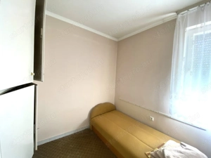 Kiskunhalas Kertvárosban eladó 2,5 szobás lakás garázzsal és saját udvarral! - kép 5