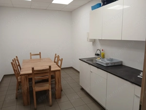 Újpesti Ipari Parkban 970 nm raktár + 200 nm iroda kiadó - kép 8