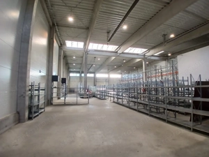 Újpesti Ipari Parkban 970 nm raktár + 200 nm iroda kiadó - kép 3