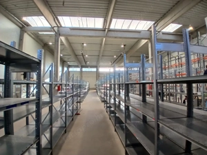 Újpesti Ipari Parkban 970 nm raktár + 200 nm iroda kiadó - kép 4