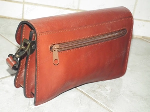 Újszerű Monarchy valódi bőrtáska bőr táska autóstáska autós kis táska - kép 2