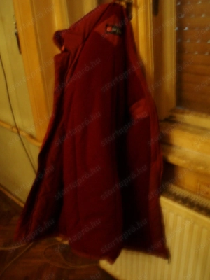 Sötét meggypiros női télikabát eladó - kép 2