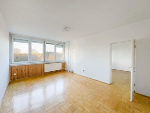 Pillangó parkban csendes, világos, emeleti, tehermentes lakás eladó! - kép 4