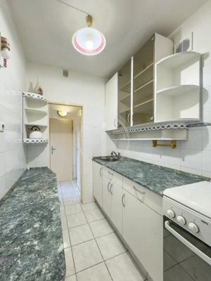 Pillangó parkban csendes, világos, emeleti, tehermentes lakás eladó! - kép 7