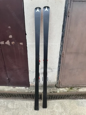 180 cm Atomic Redster G9 carving síléc jó állapotban 130.000 Ft 22 23 évjárat - kép 11