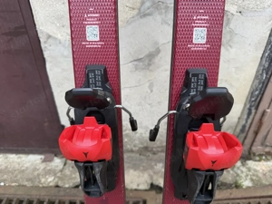 150 cm Atomic Redster J4 junior carving síléc jó állapotban 60eFt 2024 évjárat - kép 2