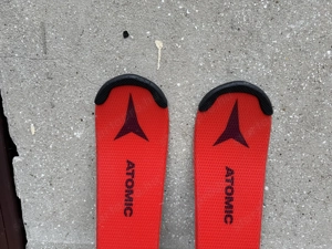 150 cm Atomic Redster J4 junior carving síléc jó állapotban 60eFt 2024 évjárat - kép 5