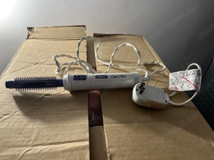 Eladó hajformázók és egy kozmetikai táska - kép 2