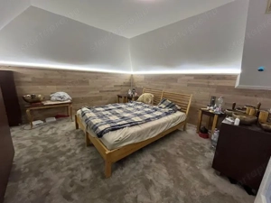 Szigethalmon felújított 4+ 2 szobás családiház 746 nm telekkel - kép 11