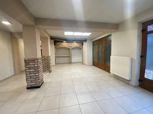 Kiadó-bérbeadó   Kiskunhalas Szász Károly utcán - 82 m2-es   üzlethelyiség, irodahelyiség! - kép 3