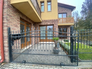 Kiadó-bérbeadó   Kiskunhalas Szász Károly utcán - 82 m2-es   üzlethelyiség, irodahelyiség! - kép 2