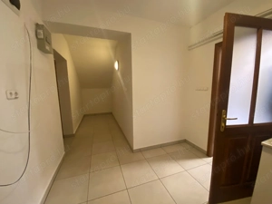 Kiadó-bérbeadó   Kiskunhalas Szász Károly utcán - 82 m2-es   üzlethelyiség, irodahelyiség! - kép 9