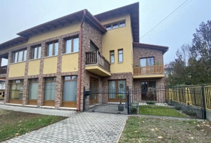 Kiadó-bérbeadó   Kiskunhalas Szász Károly utcán - 82 m2-es   üzlethelyiség, irodahelyiség! - kép 11