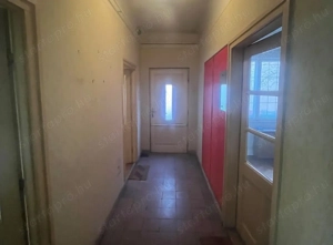 Kiskunhalas központban 6 szobás felújítandó ház garázzsal, nagy lehetőségekkel! - kép 3