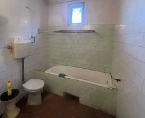 Kiskunhalas központban 6 szobás felújítandó ház garázzsal, nagy lehetőségekkel! - kép 8