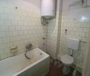 Kiskunhalas központban 6 szobás felújítandó ház garázzsal, nagy lehetőségekkel! - kép 9