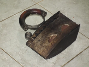 Szép régi parazsas szenes vasaló nr.1 - kép 8