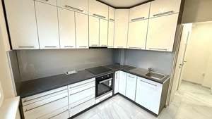 Örökösföldön 53 nm-es 3 szobás erkélyes 2. emeleti igényes felújított azonnal költözhető lakás eladó