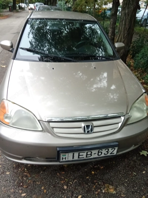 Eladó Honda civic 2002 és 1.6 benzin  - kép 2