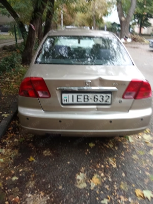 Eladó Honda civic 2002 és 1.6 benzin  - kép 5