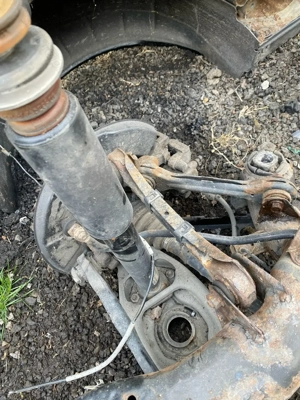 3-as E91 LCI facelift jobbos külön balos hátsó csonkállvány komplett kizárólag telefonon érdeklődjön - kép 2