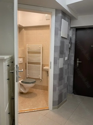 A Deák térnél panorámás nagy teraszos lakás kiadó! - kép 5