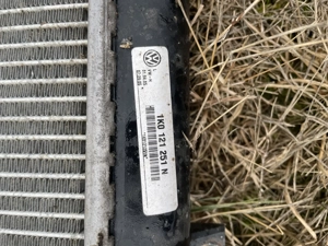 Volkswagen Golf V Hűtő  1K0 121 251 N posta megoldható   - kép 2