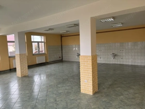 Eladó sokoldalú üzlethelyiség, mely akár családi házzá is alakítható! - kép 4