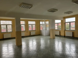 Eladó sokoldalú üzlethelyiség, mely akár családi házzá is alakítható! - kép 2