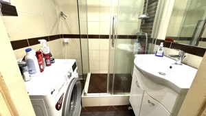 Nyíregyháza-Jósavárosban a Május 1 téren, 1. emeleti, 55 nm-es, 2+1 szobás lakás eladó. - kép 11