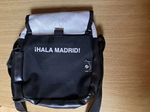 Real Madrid és Barcelona kistáska megkímélt  - kép 4