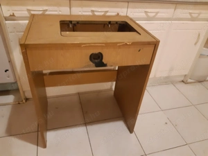 Retró Veritas Textima NDK-s varrógép asztal - kép 3