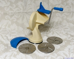 Kézi hajtású, tapadókorongos, tárcsás, konyhai szeletelő, eladó - kép 2