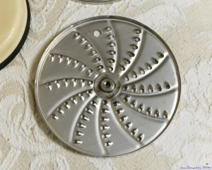 Kézi hajtású, tapadókorongos, tárcsás, konyhai szeletelő, eladó - kép 4